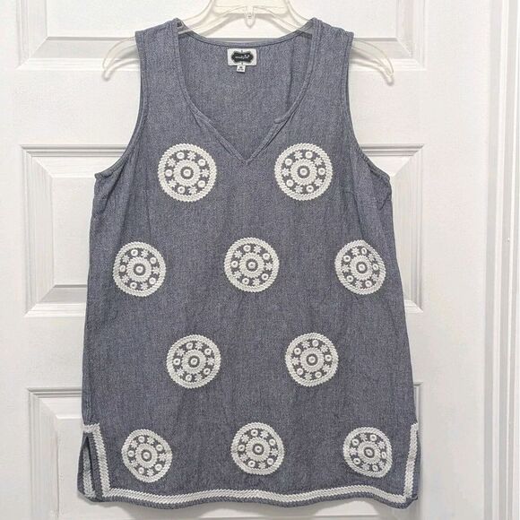 Mud Pie Shirt‎ Womens Size Med Navy Blue Sleeveless Cotton Embroidered Tunic - Picture 1 of 10